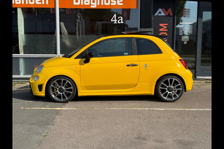 Fiat 500 1.4 T-Jet Abarth Competizione 70th Anniversary