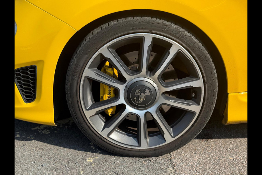 Fiat 500 1.4 T-Jet Abarth Competizione 70th Anniversary