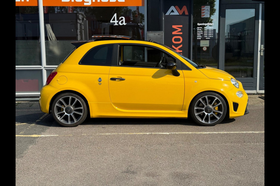 Fiat 500 1.4 T-Jet Abarth Competizione 70th Anniversary