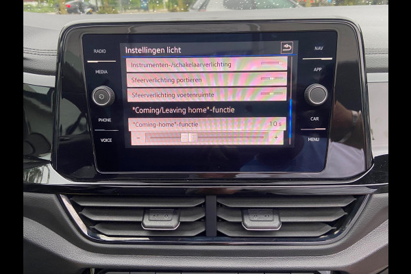 Volkswagen T-Roc Cabrio 1.5 TSI R-LINE/VIRTUAL/IQ-LED/CAMERA/LANE