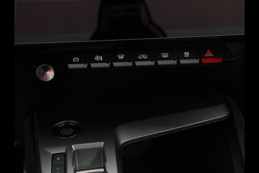 Peugeot 308 1.2 PureTech GT Climate control Adaptive cruise control Parkeersensoren Achteruitrijcamera Navigatie Voorstoelen verwarmd LED Apple Carplay/ Android Auto