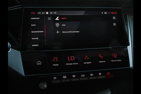 Peugeot 308 1.2 PureTech GT Climate control Adaptive cruise control Parkeersensoren Achteruitrijcamera Navigatie Voorstoelen verwarmd LED Apple Carplay/ Android Auto