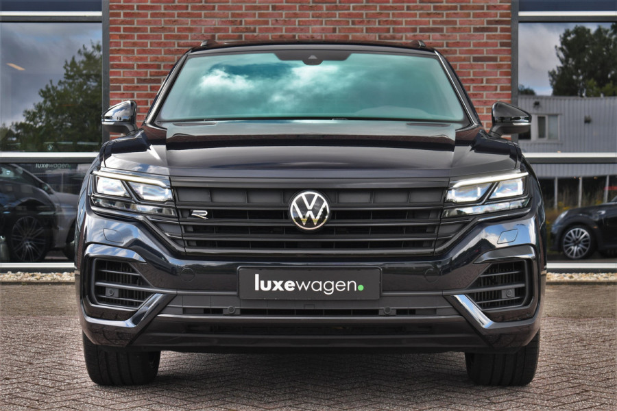 Volkswagen Touareg R 3.0 TSi eHybrid 4M Pano Trekh ACC Luchtvering 22inch