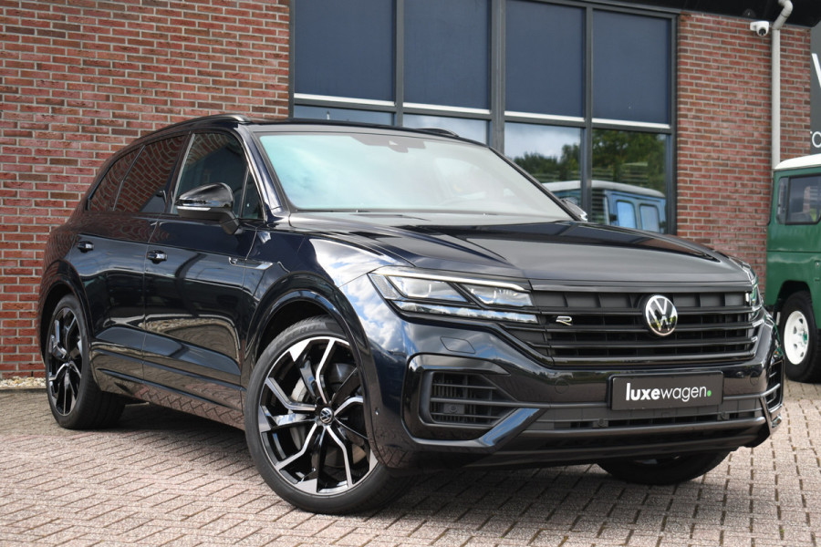 Volkswagen Touareg R 3.0 TSi eHybrid 4M Pano Trekh ACC Luchtvering 22inch