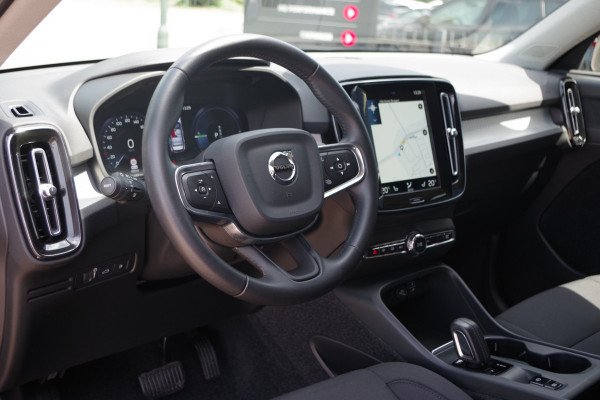 Volvo XC40 1.5 T4 211 PK Recharge Inscription Expression PHEV, Stoelverwarming, Carplay, Camera
