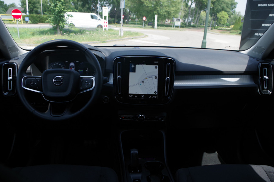 Volvo XC40 1.5 T4 211 PK Recharge Inscription Expression PHEV, Stoelverwarming, Carplay, Camera