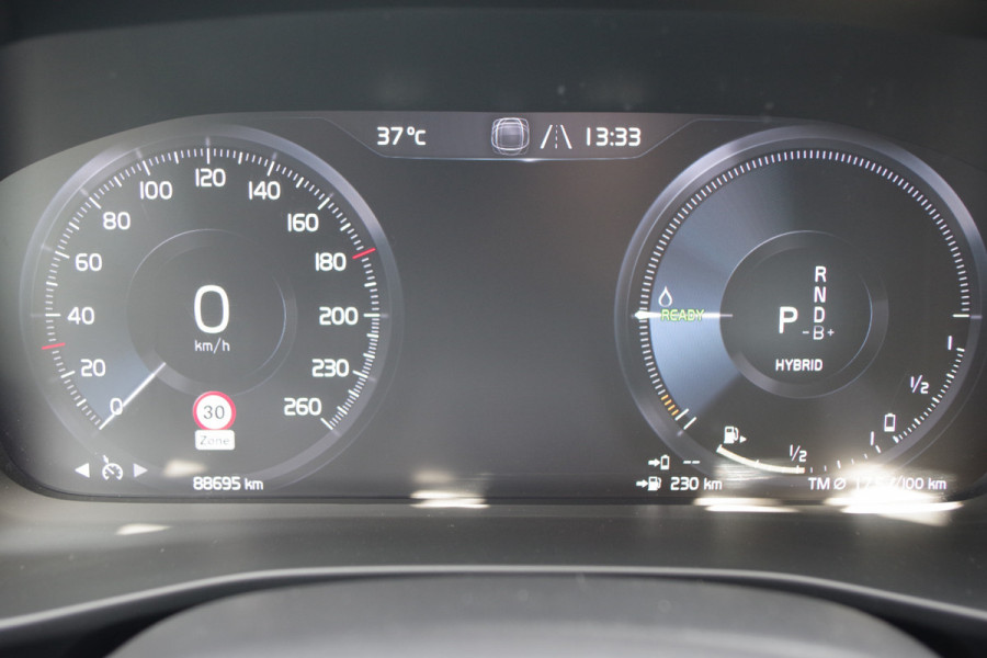 Volvo XC40 1.5 T4 211 PK Recharge Inscription Expression PHEV, Stoelverwarming, Carplay, Camera