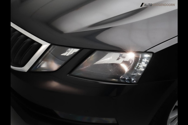 Škoda Octavia Combi 1.0 TSI Greentech Ambition Business (AUTOMAAT,APPLE CARPLAY,LED VERLICHTING,PARKEERSENSOR,CRUISE,LM-VELGEN)