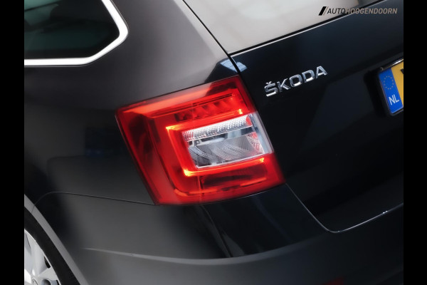 Škoda Octavia Combi 1.0 TSI Greentech Ambition Business (AUTOMAAT,APPLE CARPLAY,LED VERLICHTING,PARKEERSENSOR,CRUISE,LM-VELGEN)