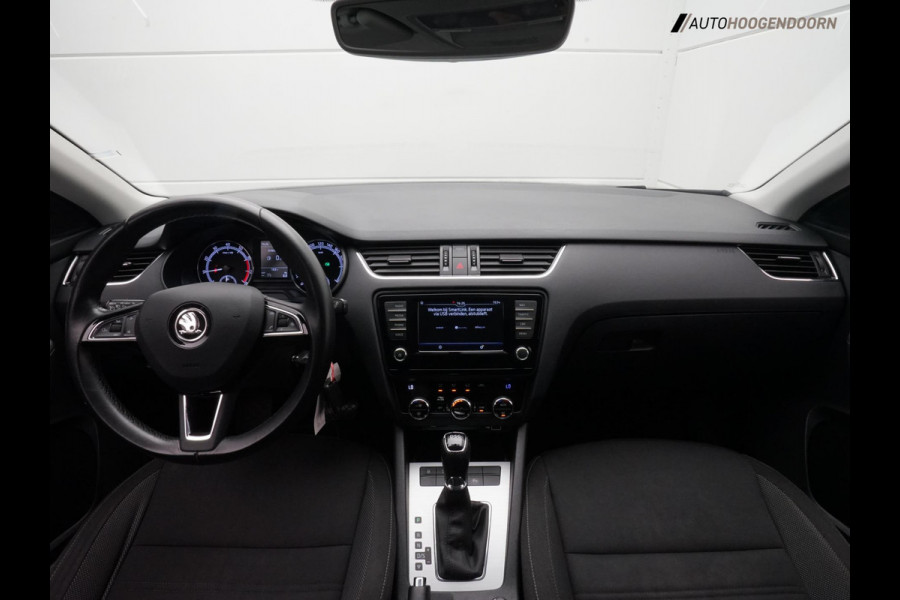 Škoda Octavia Combi 1.0 TSI Greentech Ambition Business (AUTOMAAT,APPLE CARPLAY,LED VERLICHTING,PARKEERSENSOR,CRUISE,LM-VELGEN)