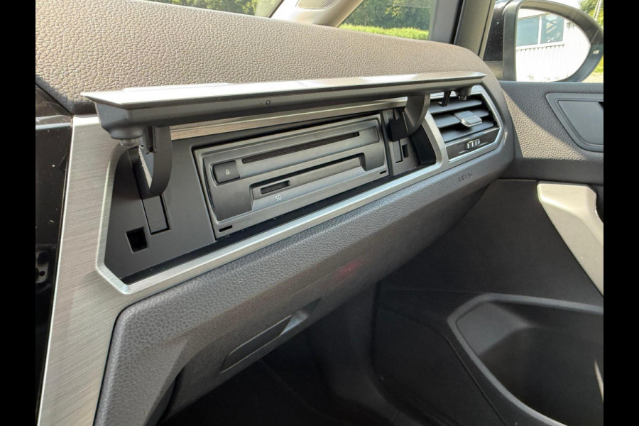 Volkswagen Touran 1.5 TSI Comfortline Business 7p trekhaak / carplay