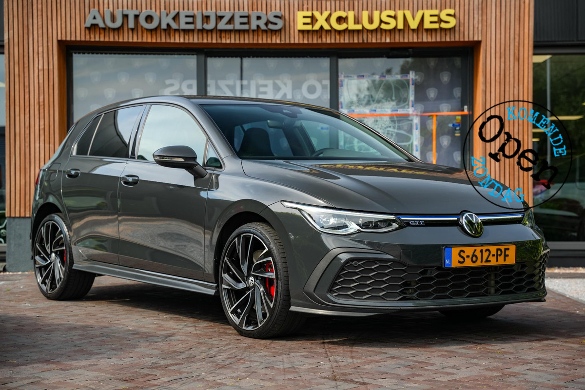 Volkswagen Golf 1.4 eHybrid GTE Keyless ACC Navigatie DAB+ Ambient Volkswagen Golf 1.4 eHybrid GTE Keyless ACC Navigatie DAB+ Ambient