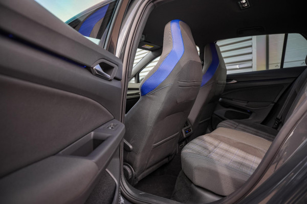 Volkswagen Golf 1.4 eHybrid GTE Keyless ACC Navigatie DAB+ Ambient