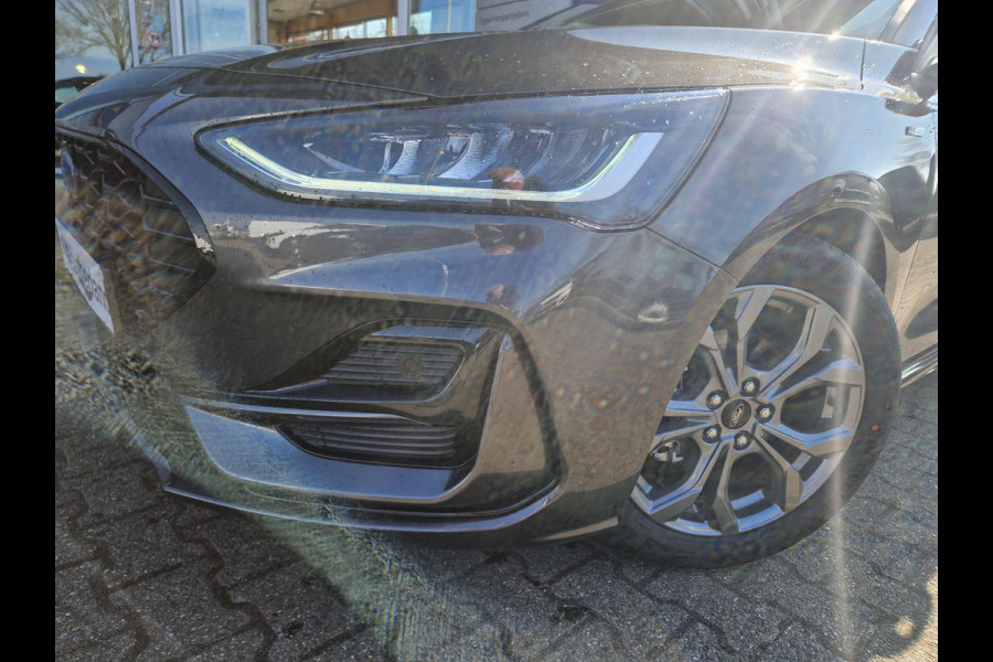 Ford Focus 1.0 EcoBoost Hybrid ST Line Wagon | SCI | Locatie Heerenveen | Automaat | Winterpack | 12.3 inch  Digital Cockpit | Achteruitrijcamera | Draadloos opladen |  Keyless Entry |