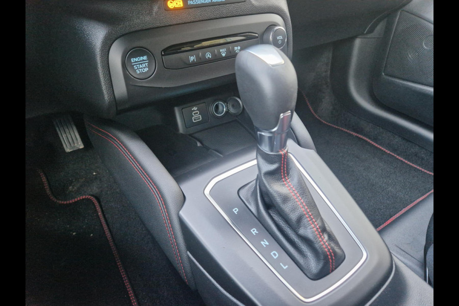 Ford Focus 1.0 EcoBoost Hybrid ST Line Wagon | SCI | Locatie Heerenveen | Automaat | Winterpack | 12.3 inch  Digital Cockpit | Achteruitrijcamera | Draadloos opladen |  Keyless Entry |