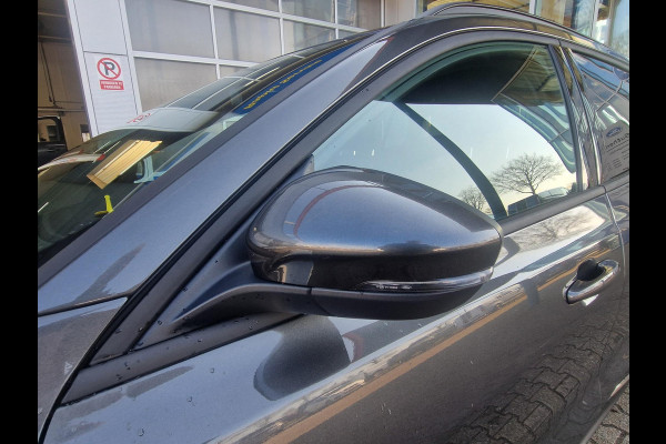 Ford Focus 1.0 EcoBoost Hybrid ST Line Wagon | SCI | Locatie Heerenveen | Automaat | Winterpack | 12.3 inch  Digital Cockpit | Achteruitrijcamera | Draadloos opladen |  Keyless Entry |