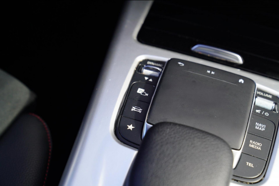 Mercedes-Benz CLA-Klasse 220 4MATIC Premium Plus | Achteruitrijcamera | Virtual Dash