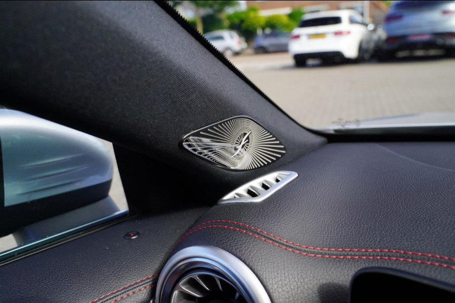 Mercedes-Benz CLA-Klasse 220 4MATIC Premium Plus | Achteruitrijcamera | Virtual Dash