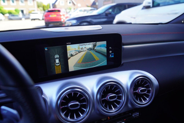 Mercedes-Benz CLA-Klasse 220 4MATIC Premium Plus | Achteruitrijcamera | Virtual Dash