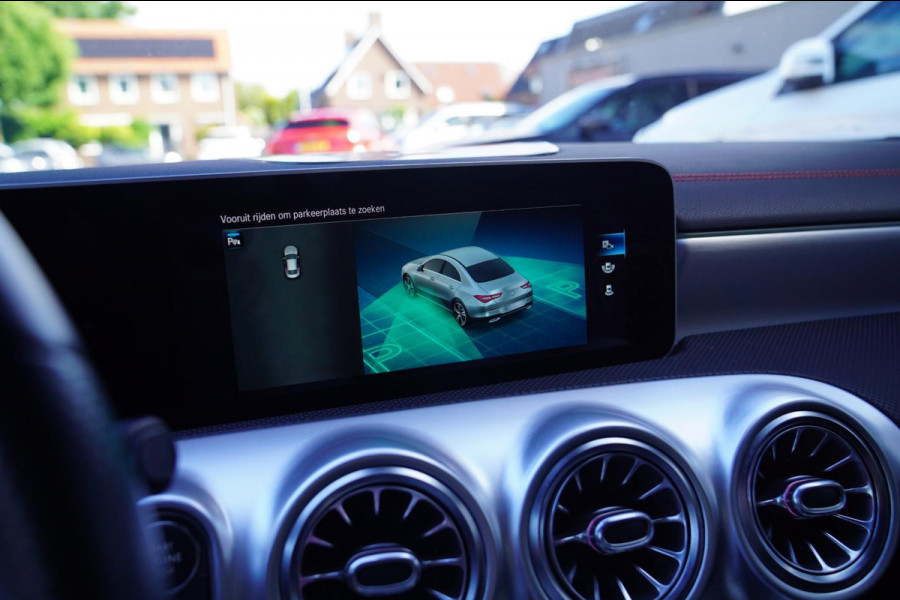 Mercedes-Benz CLA-Klasse 220 4MATIC Premium Plus | Achteruitrijcamera | Virtual Dash