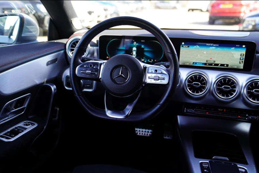 Mercedes-Benz CLA-Klasse 220 4MATIC Premium Plus | Achteruitrijcamera | Virtual Dash