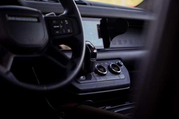 Land Rover Defender 90 3.0 P400 90 X / Pano / 22'' / Clearsight / Adaptive / Cold Climate / Incl BTW