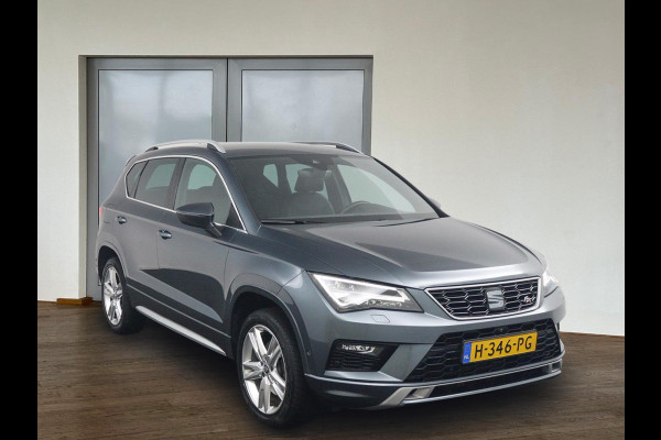 Seat Ateca 1.5 TSI FR Busines*NAVI*ACC*HAAK*ECC*CAM*CARPLAY*