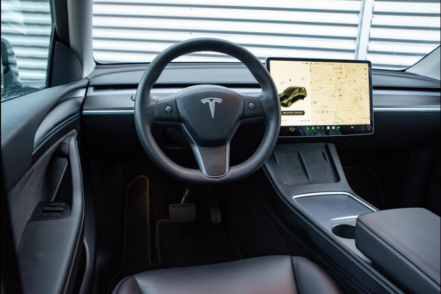 Tesla Model Y Long Range 75 kWh Stuurverw. Panodak