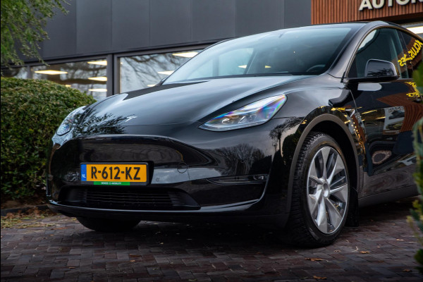 Tesla Model Y Long Range 75 kWh Stuurverw. Panodak