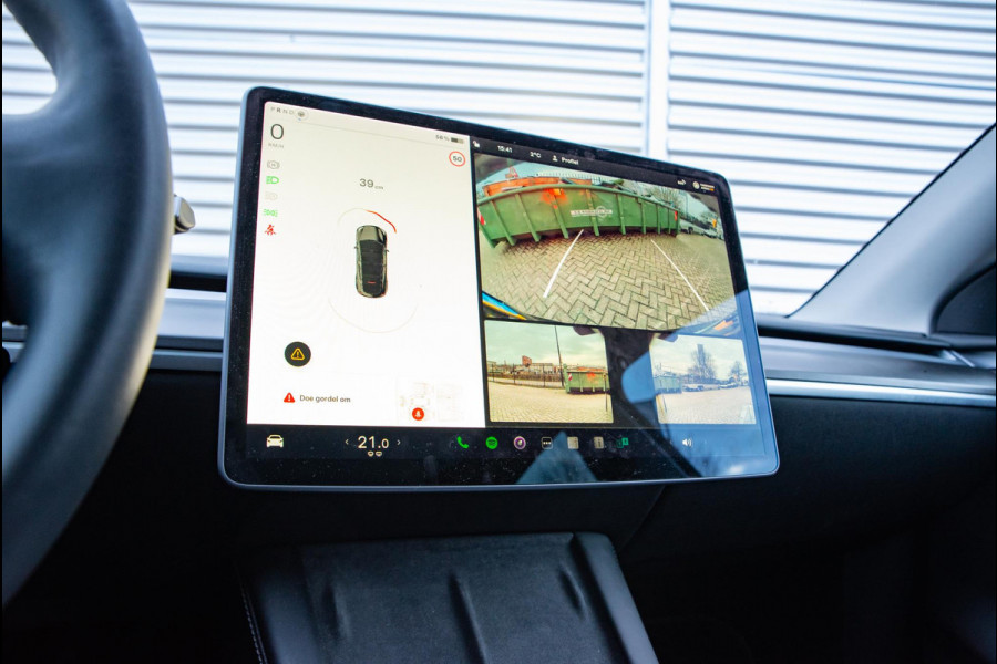 Tesla Model Y Long Range 75 kWh Stuurverw. Panodak