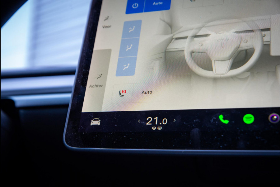 Tesla Model Y Long Range 75 kWh Stuurverw. Panodak