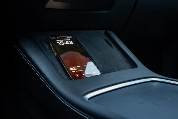 Tesla Model Y Long Range 75 kWh Stuurverw. Panodak