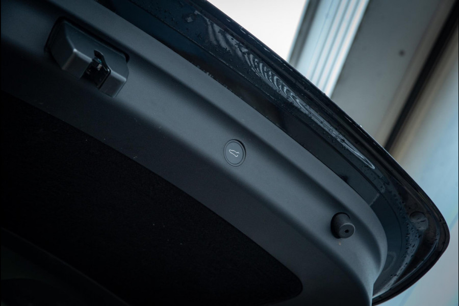 Tesla Model Y Long Range 75 kWh Stuurverw. Panodak