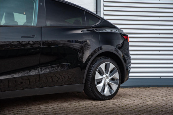 Tesla Model Y Long Range 75 kWh Stuurverw. Panodak