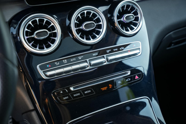 Mercedes-Benz GLC Coupé AMG 43 4MATIC Schuifdak Burmester Ambient Memory 360 Camera Stoelverw.