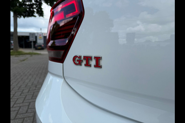 Volkswagen Polo 2.0 TSI GTI - Automaat- Navi - Virt.Cockpit- Panoramadak- Org.NL