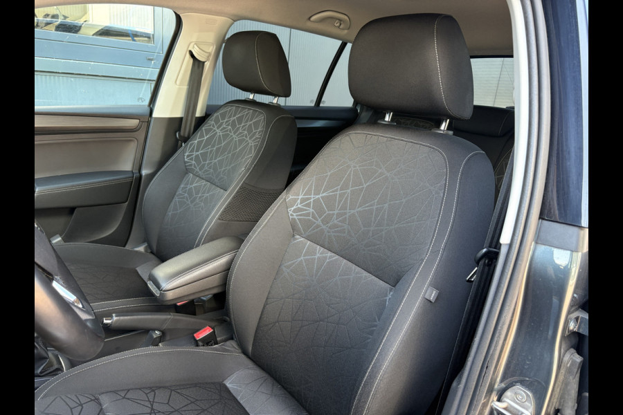 Škoda Rapid Spaceback 1.0 TSi 95pk Clever Plus NAVI/CLIMA/CRUISE/DAB/PDC/TREKHAAK