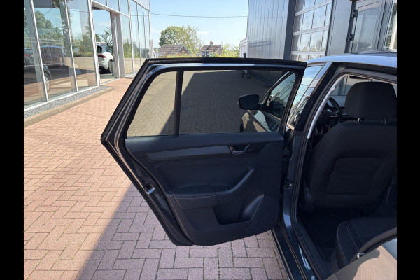Škoda Rapid Spaceback 1.0 TSi 95pk Clever Plus NAVI/CLIMA/CRUISE/DAB/PDC/TREKHAAK