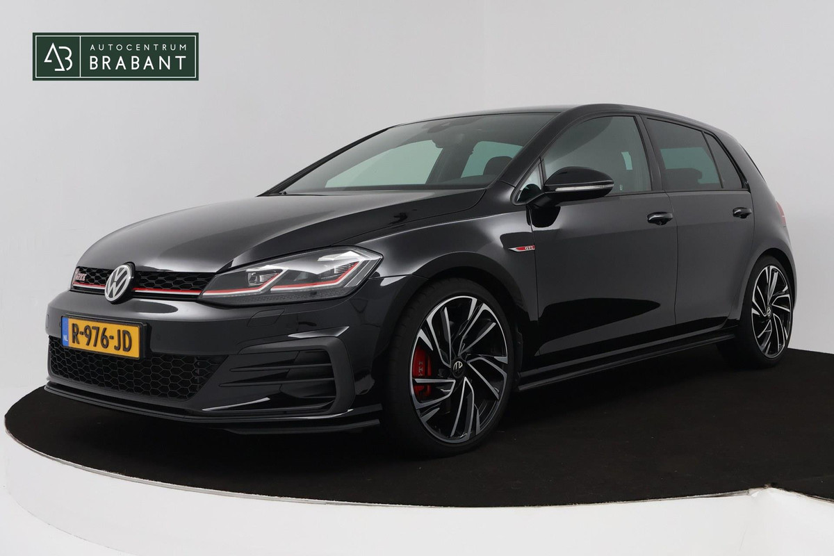 Volkswagen Golf 2.0 TSI GTI Performance Automaat (Dealer Ondh, 2e Eig, Virtual, Adaptive, StoelV, Elektrische Trekhaak, Navi) Volkswagen Golf 2.0 TSI GTI Performance Automaat (Dealer Ondh, 2e Eig, Virtual, Adaptive, StoelV, Elektrische Trekhaak, Navi)