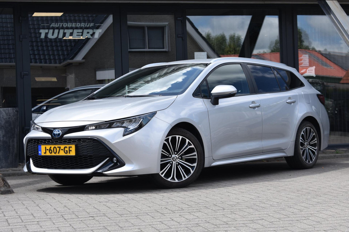 Toyota Corolla Touring Sports 1.8 Hybrid Sport Plus | CAMERA | AFN. TREKHAAK | APPLE CARPLAY | ANDROID AUTO | NAP Toyota Corolla Touring Sports 1.8 Hybrid Sport Plus | CAMERA | AFN. TREKHAAK | APPLE CARPLAY | ANDROID AUTO | NAP