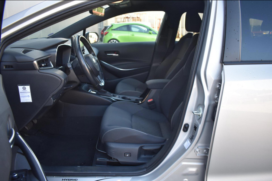 Toyota Corolla Touring Sports 1.8 Hybrid Sport Plus | CAMERA | AFN. TREKHAAK | APPLE CARPLAY | ANDROID AUTO | NAP
