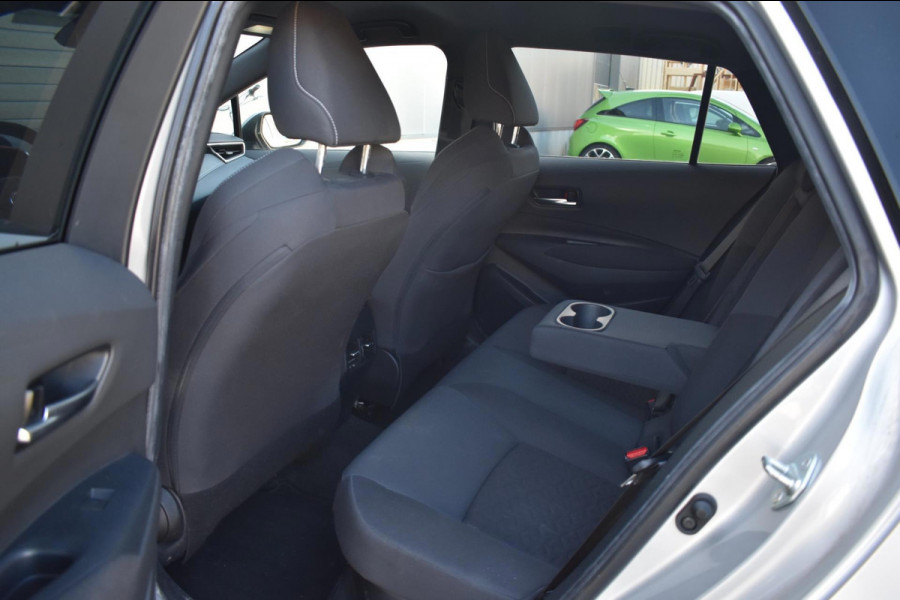 Toyota Corolla Touring Sports 1.8 Hybrid Sport Plus | CAMERA | AFN. TREKHAAK | APPLE CARPLAY | ANDROID AUTO | NAP