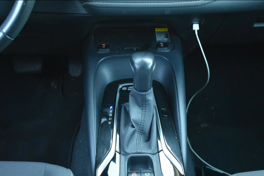 Toyota Corolla Touring Sports 1.8 Hybrid Sport Plus | CAMERA | AFN. TREKHAAK | APPLE CARPLAY | ANDROID AUTO | NAP