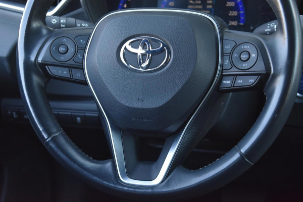 Toyota Corolla Touring Sports 1.8 Hybrid Sport Plus | CAMERA | AFN. TREKHAAK | APPLE CARPLAY | ANDROID AUTO | NAP