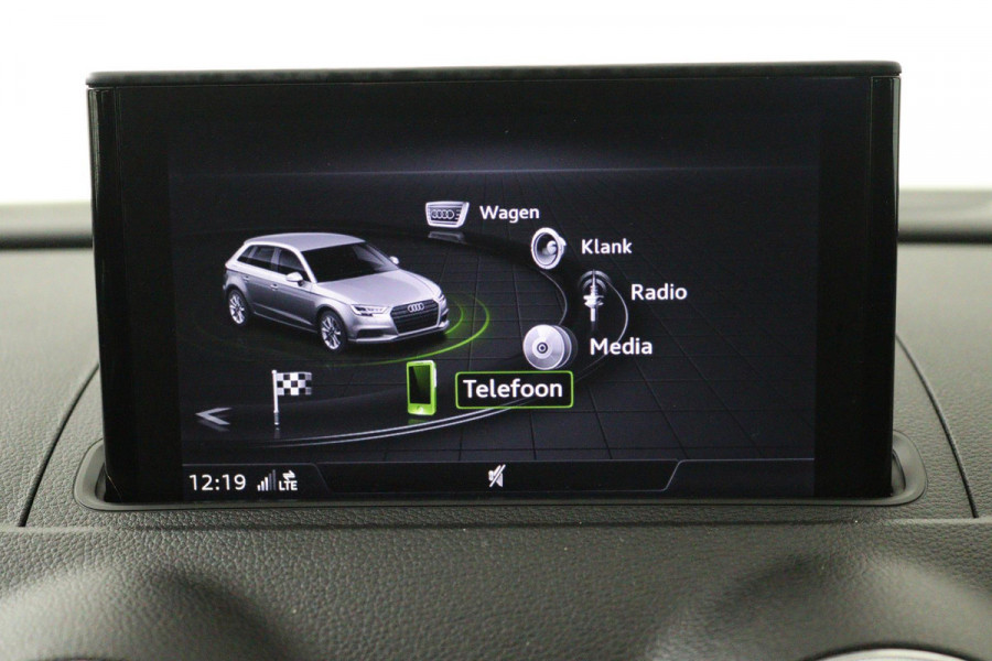Audi A3 Sportback 35 TFSI CoD Advance (DIGITALE COCKPIT, NAVIGATIE, BLUETOOTH, PARKEERSENSOREN, NL-AUTO, GOED ONDERHOUDEN)