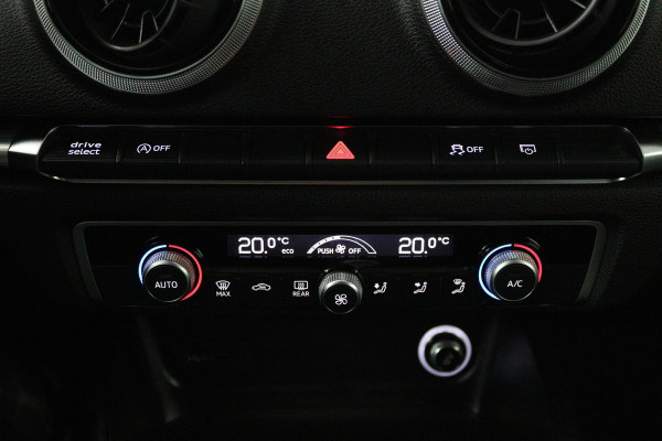 Audi A3 Sportback 35 TFSI CoD Advance (DIGITALE COCKPIT, NAVIGATIE, BLUETOOTH, PARKEERSENSOREN, NL-AUTO, GOED ONDERHOUDEN)