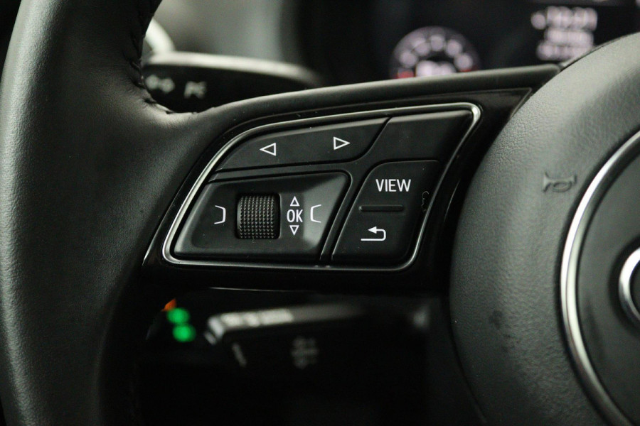 Audi A3 Sportback 35 TFSI CoD Advance (DIGITALE COCKPIT, NAVIGATIE, BLUETOOTH, PARKEERSENSOREN, NL-AUTO, GOED ONDERHOUDEN)