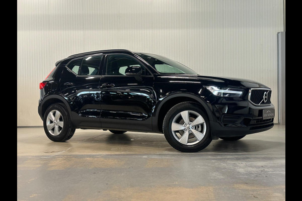 Volvo XC40 1.5 T2 Momentum Core | CARPLAY | ESC | PARK ASSISTANT