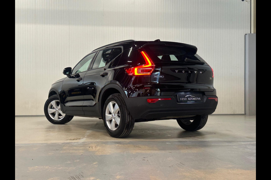 Volvo XC40 1.5 T2 Momentum Core | CARPLAY | ESC | PARK ASSISTANT