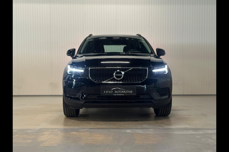Volvo XC40 1.5 T2 Momentum Core | CARPLAY | ESC | PARK ASSISTANT